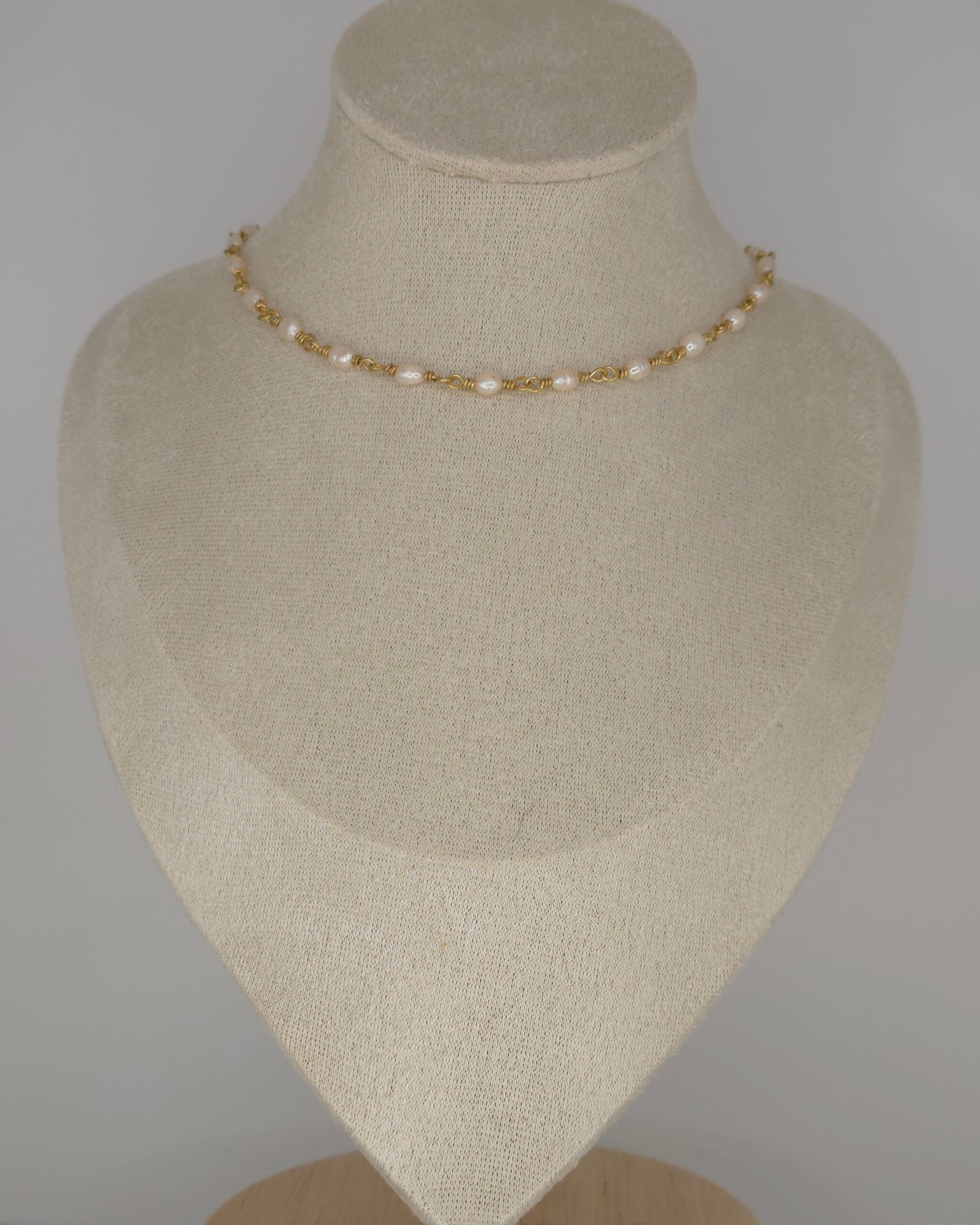 Perlas Atelier Yakap — handcrafted Freshwater pearls necklace